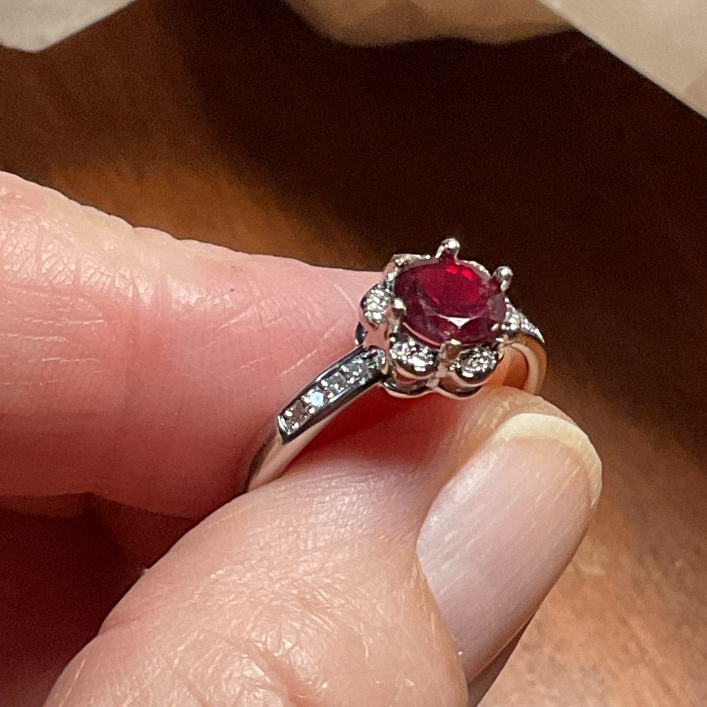 Ruby .925 Silver Ring - Picture 3 of 6